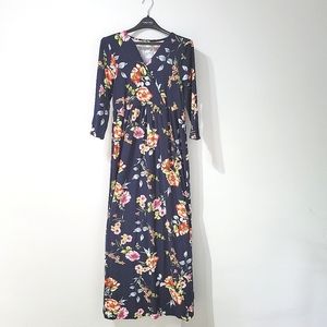 Maternity maxi dress